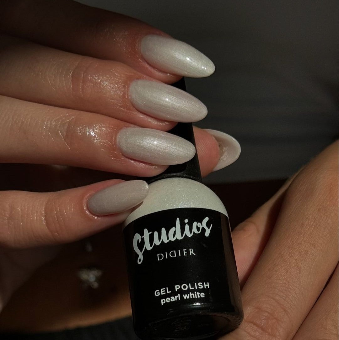 Gel polish Studios, pearl white, TPO-fri, 8ml