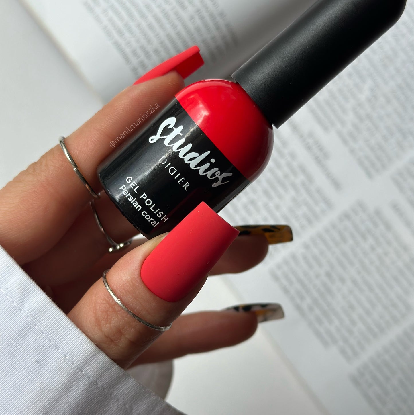 Gel polish Studios, Persian coral, TPO-fri 8ml