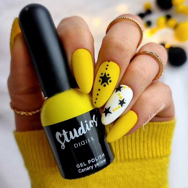 Gel polish Studios , Canary Yellow, 8ml