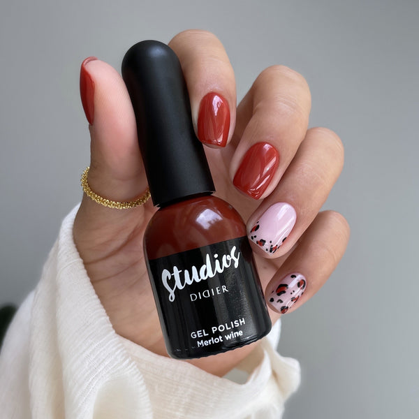 Gel polish "Studios Didier", Merlot wine, 8ml