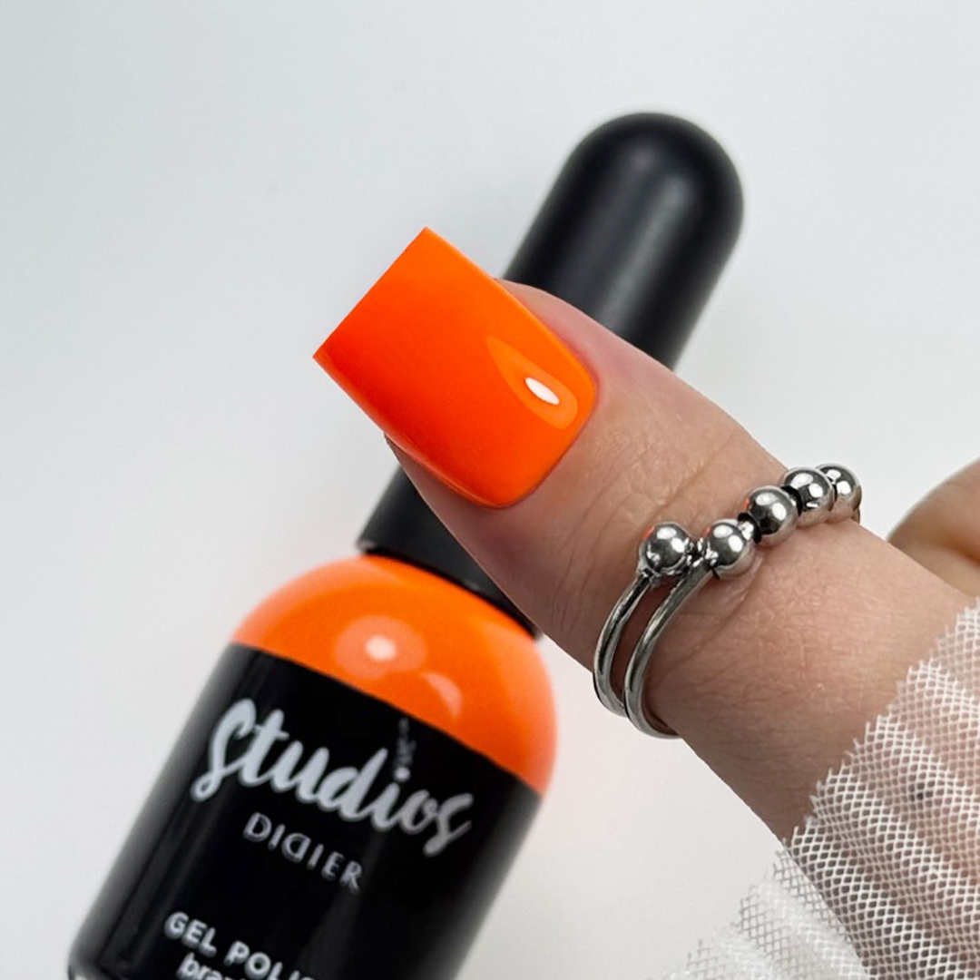 Gel polish Studios, brazilian, 8ml