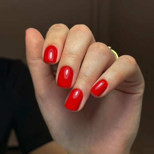 Gel polish Studios, red coral, 8ml